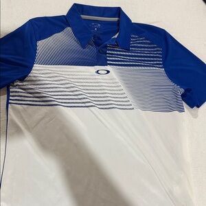 Oakley Men's Striped Blue and White Polo